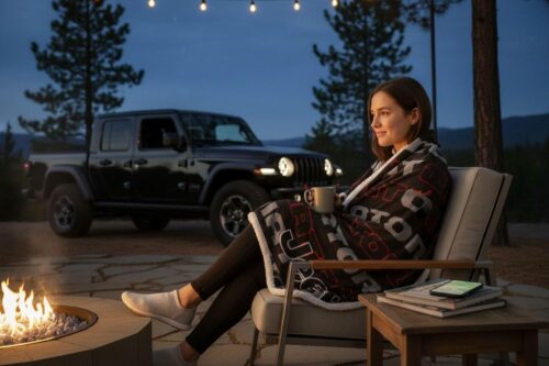 Jeep Gladiator Sherpa Fleece Throw Blankets Supersoft and Warm 50″ X 60″ (Black (Gladiator))